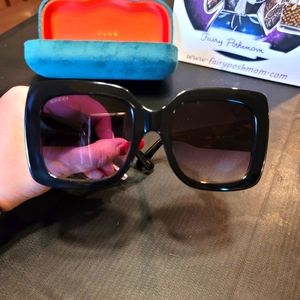 Gucci GG0083S Sunglasses NWT